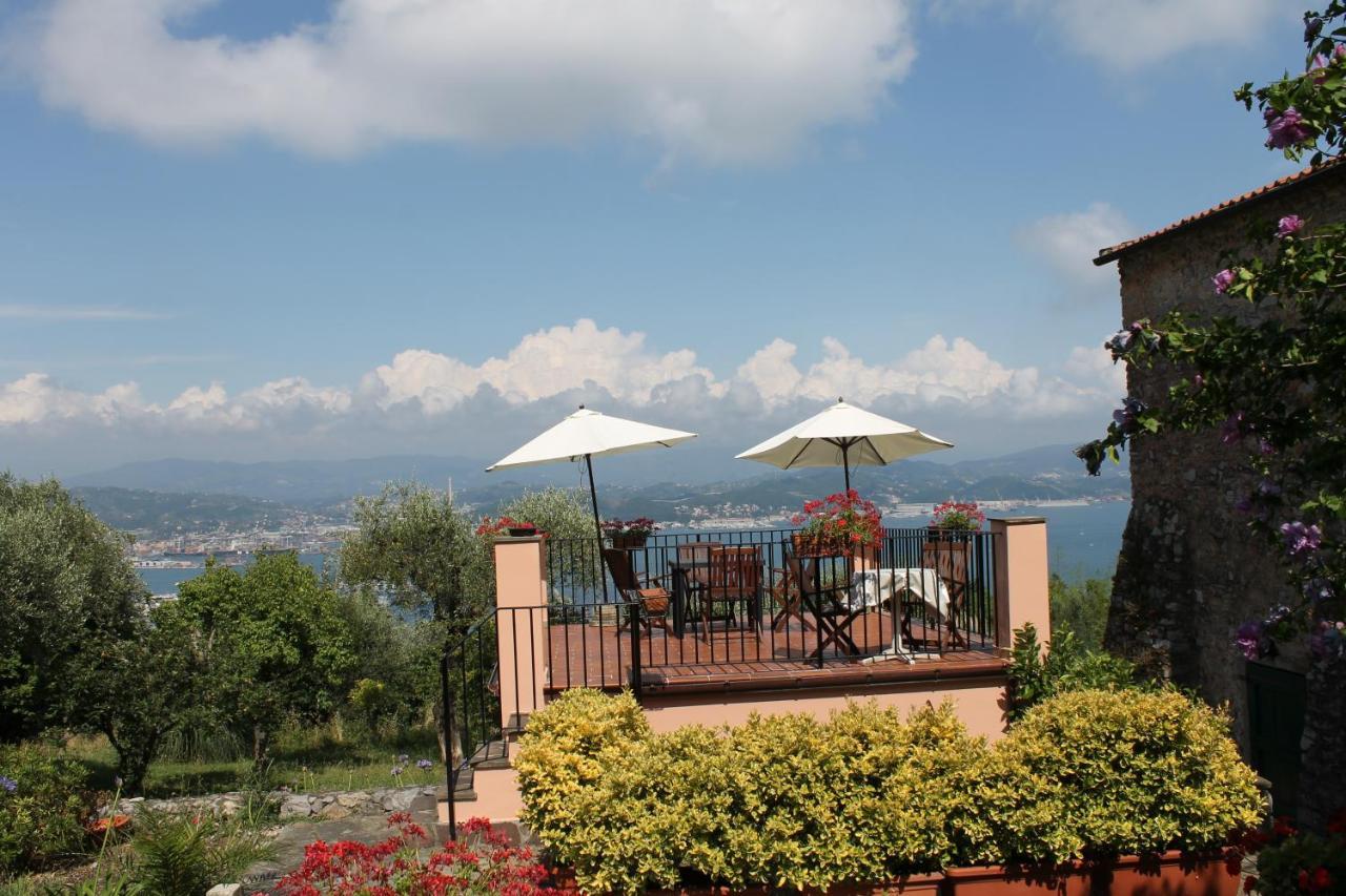 Agriturismo Terrazza Sul Golfo - Il Casale La Spezia Exterior photo
